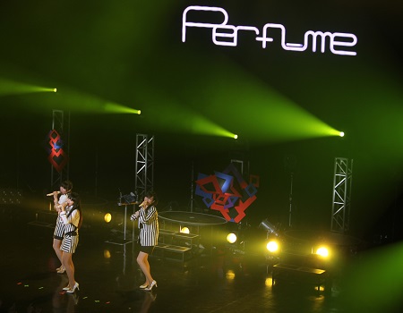 「P.T.A.発足10周年‼ と5周年‼ “Perfumeとあなた”ホールトゥワー」まであと少し♪