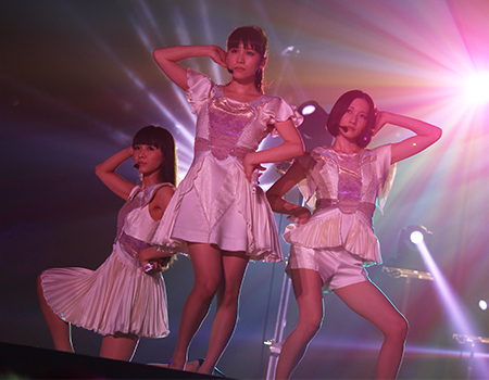 「P.T.A.発足10周年!! と5周年!!“Perfumeとあなた”ホールトゥワー」まで…＜あと3日♪＞