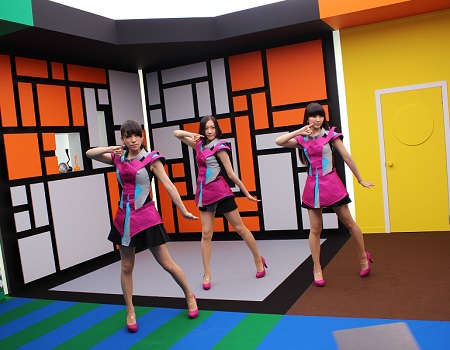 「P.T.A.発足10周年!! と5周年!!“Perfumeとあなた”ホールトゥワー」まで…＜あと4日♪＞