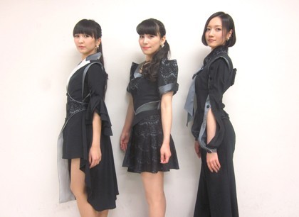 ｢Sweet Refrain｣発売★