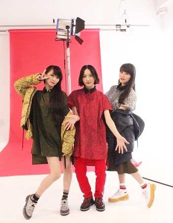 「NYLON」に登場♪
