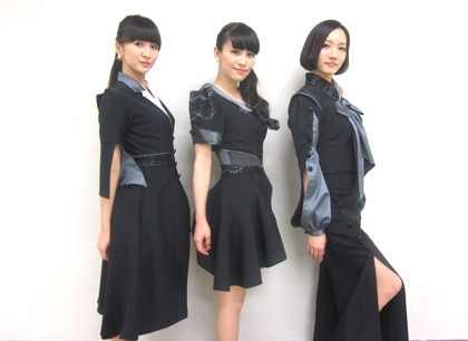 ｢Sweet Refrain｣発売★